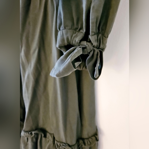 Crosby by Molli Burch, Amelia Dress - Picture 6 of 12